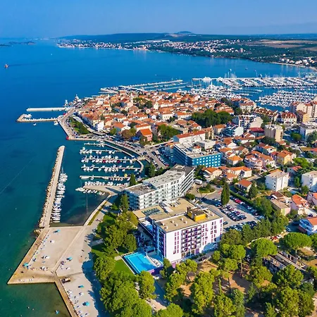 With Parking Space Biograd Na Moru, Biograd - 27668 Διαμέρισμα *